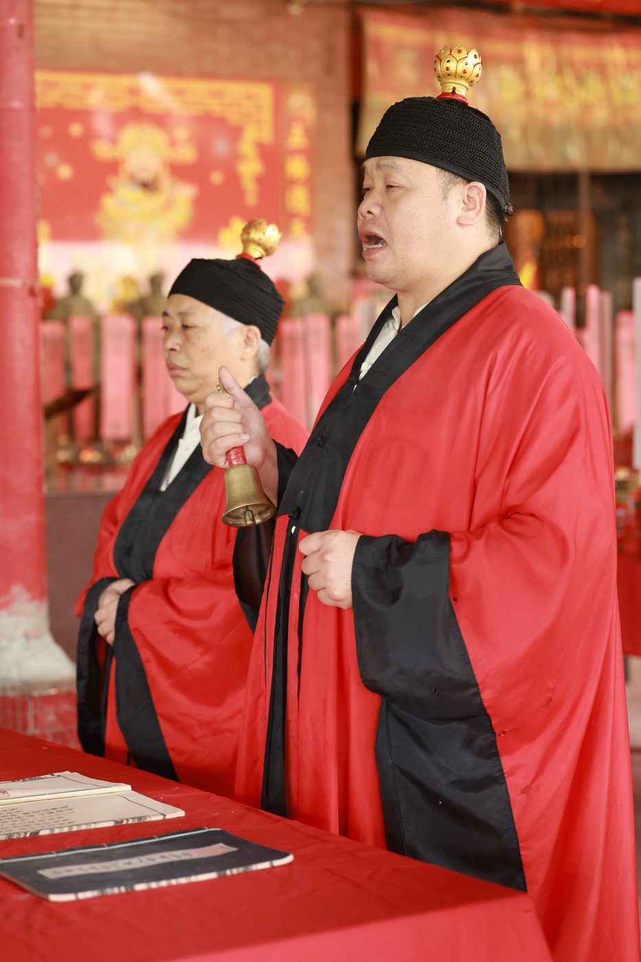 重陽長生斗會 道長諷經持鈴